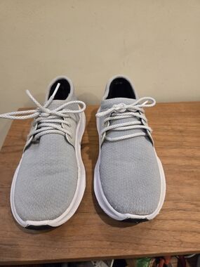 Vessi Cityscape Sneakers Women’s 6 (Youth 4) Grey Waterproof Knit Shoes